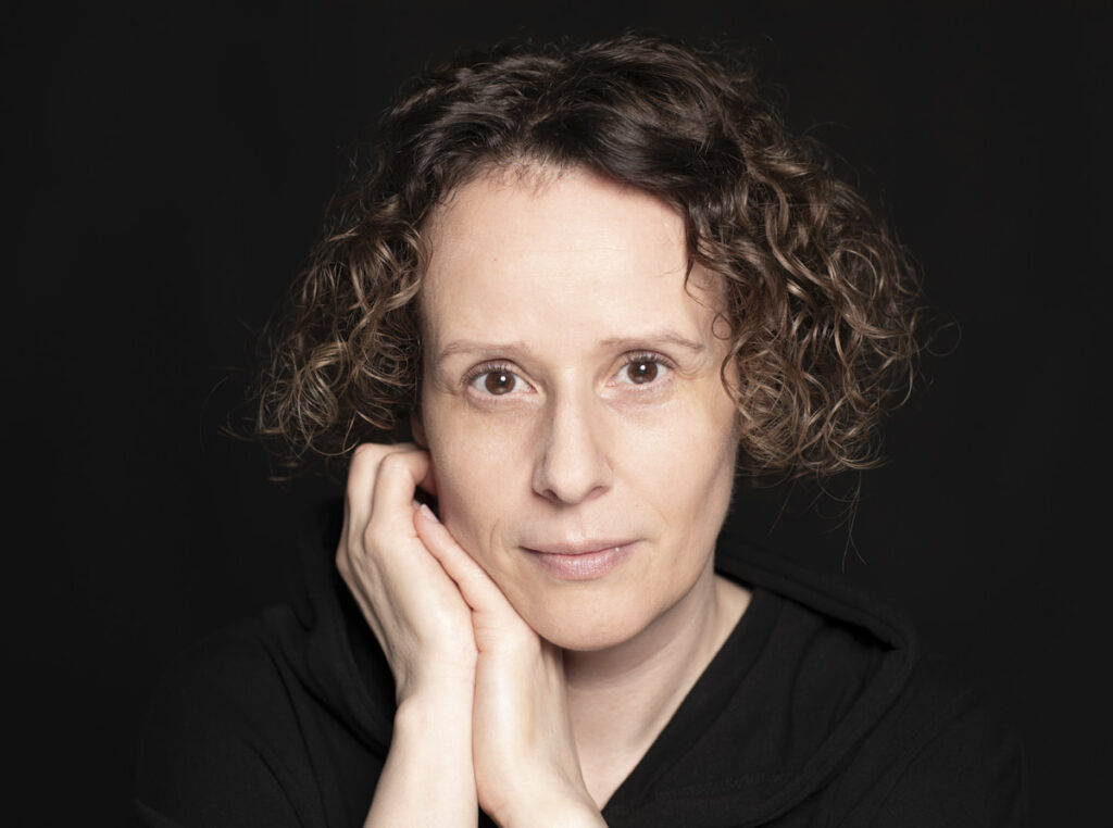 Portrait frontal wenig Sättigung